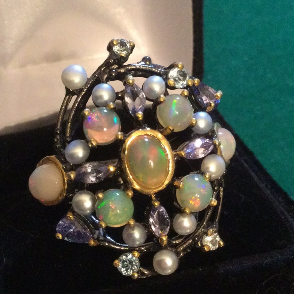 Genuine Natural Opals, Tanzanite & Pearls Ring - Picture 3 of 15